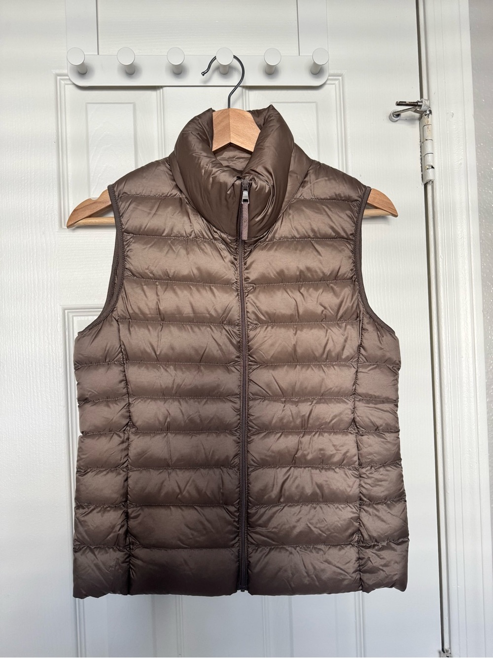 Uniqlo Women's Quilted Down Vest - Taupe Brown